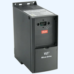 Mostrar detalles de VARIADOR DE VELOCIDAD 5 HP 4.0 KW 380-480V VLTMICRO DANFOSS Imagen de VARIADOR DE VELOCIDAD 5 HP 4.0 KW 380-480V VLTMICRO DANFOSS